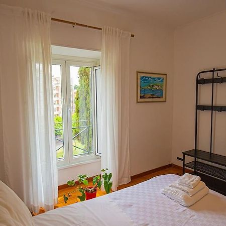 Dimora Al Colosseo, 2 Bedrooms Рим Екстериор снимка